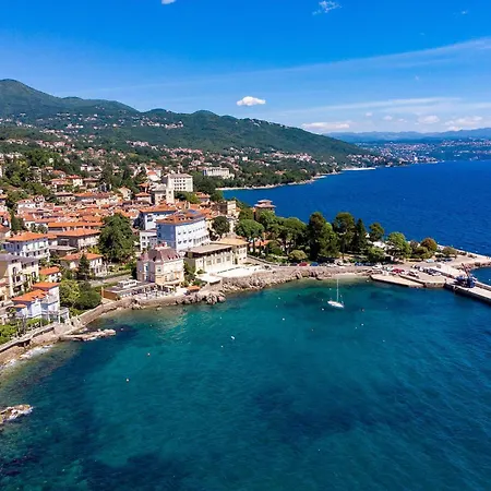 1 Bedroom Stunning In Appartamento
