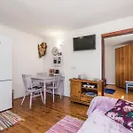 1 Bedroom Stunning Apartment In Lovran * 洛夫兰