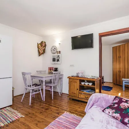 1 Bedroom Stunning In * Lovran