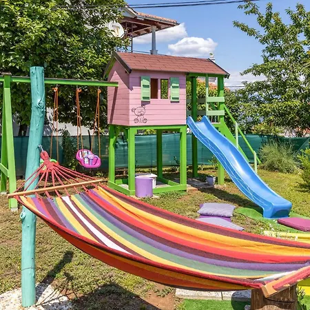 1 Bedroom Stunning In Apartman