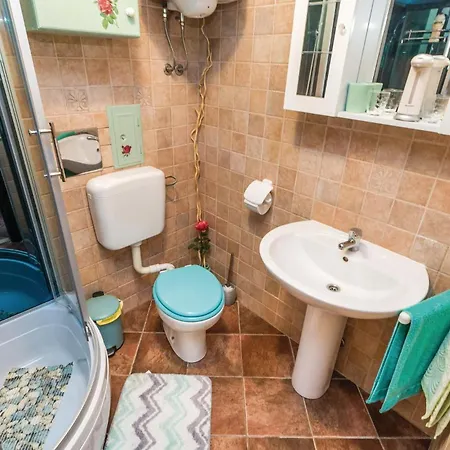 Apartment 1 Bedroom Stunning In Lovran