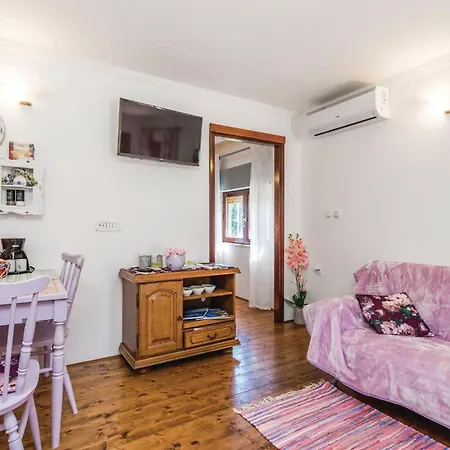 Apartman 1 Bedroom Stunning In